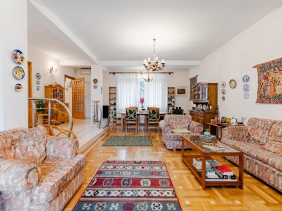 Vila familiei unite, piscină, cabană, Snagov - Ciofliceni