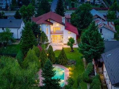 Vilă cu piscină și cabană, teren 2649 mp, Snagov - Ciofliceni