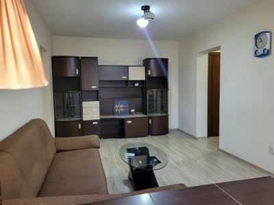 Tomis III- apartament 2 camere la etajul 1  cu centrala pe gaz