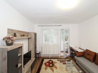 Km 4-5, Garsoniera decomandata  44 mp – Gaze, ANAF, comision 0%