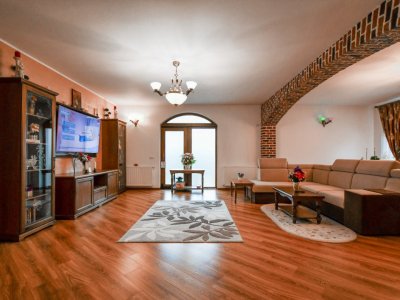 Vila independenta energetic cu teren 427mp pe colt COMISION 0%