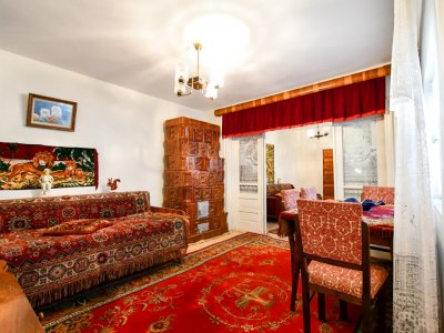 KM 5 casa 4 camere 79mp+garaj-teren 260mp