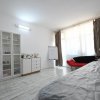 Faleza Nord - Spatiu comercial - 4m vitrina stradala thumb 1