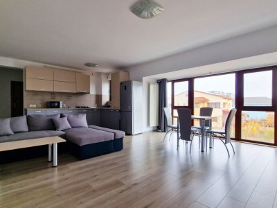 Apartament de 2 camere, Mamaia Nord, 64mp utili, mobilat si utilat modern.