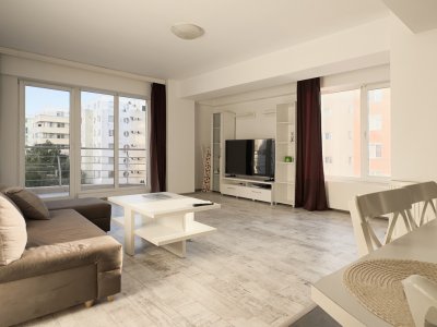 Apartament cu 3 camere in Mamaia, cu vedere la lac, pe termen lung, pet-friendly
