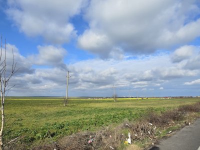 Teren 1,2 ha in Vama Veche cu deschidere direct la DN39, la 300 ml de granita 