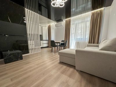 Apartament 2 camere de inchiriat pe termen lung, Verona Residence City Park Mall