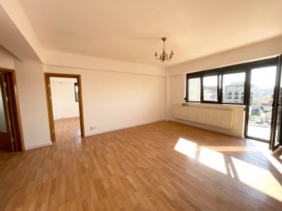 Apartament  cu 3 camere de vânzare zona Primo, finisat la cheie