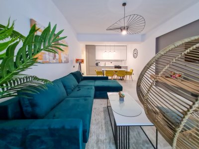 Apartament 2 camere in Mamaia, SEA ON, Prima linie la mare, cu parcare