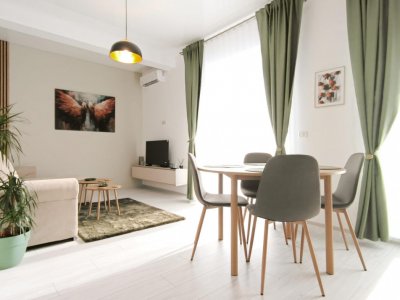 Apartament in bloc cu Piscina la ultimul etaj! FINALIZAT