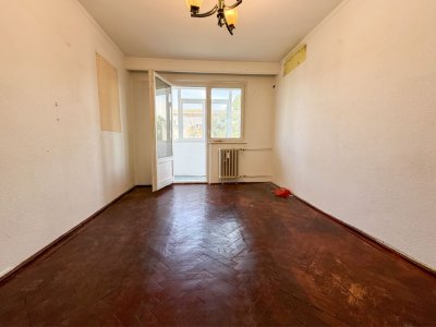 Apartament cu 3 camere , ideal pentru personalizare 