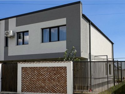 Vila P+1 cu 4 camere in Agigea - mobilata si utilata Premium