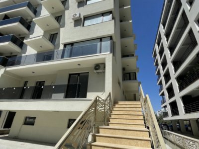 Apartament cu 2 camere de vanzare la 90 metri de Promenada 
