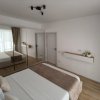 Apartament de închiriat - Zona Mamaia cu 2 camere si vedere la piscina  thumb 7