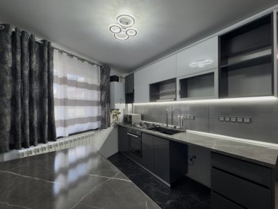 Apartament 2 camere, gata de mutat - loc de parcare inclus - etaj 1