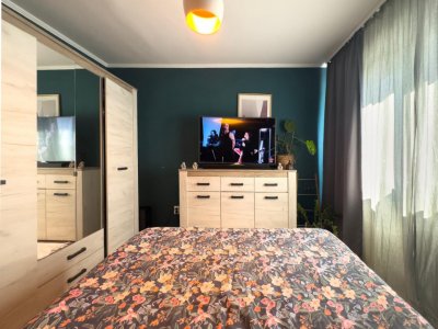 Apartament in Tomis Nord-2 camere, decomandat, gaze la usa