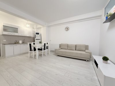 De vânzare apartament 3 camere – prima linie la mare, Mamaia Nord 