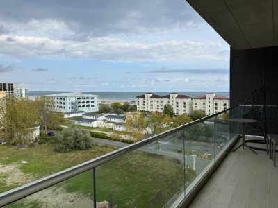 Miramare residence-Apartament cu 2 camere cu vedere către mare si lac