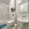 Apartament cu 3 camere de inchiriat in mamaia cu vedere la mare imaginea mica 9 Apartament cu 3 camere de inchiriat in mamaia cu vedere la mare thumb 9