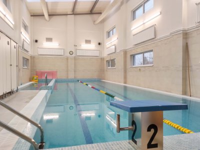 Cumpana, Spatii de inchiriat pentru diverse activitati, Bazin de inot apa sarata