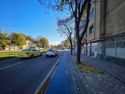 Spatiu comercial de inchiriat - Bulevardul Mamaia, vitrina de 6ml