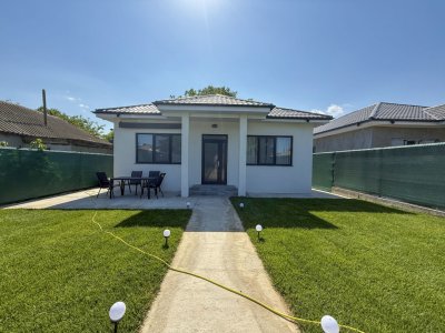  Casă cochetă în Corbu,  mobilalta si utilata  aproape de plaja sălbatică!