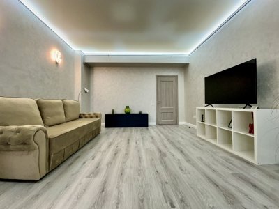 Apartament cu 2 camere in Mamaia | Termen lung | Pet Friendly | Vedere la lac