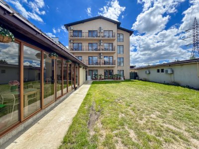 Pensiune de vanzare Costinesti, 26 camere duble, complet functionala