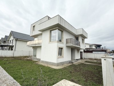 Vila de vanzare  P+2E Navodari strada Muzicii 