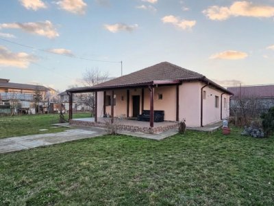 Casa individuala in Navodari, cartierul nou de vile, teren de 1487 mp
