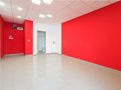 Spatiu comercial si locuința deasupra- Stațiunea Neptun- Investiție Litoral