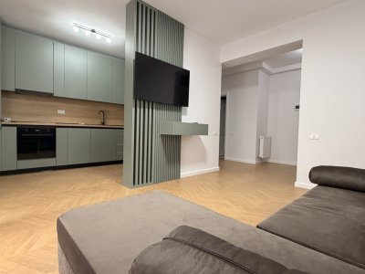 Apartament cu 2 camere de închiriat in zona City Park Mall | Prima închiriere 