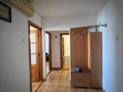 Apartament de inchiriat - zona Casa de Cultura