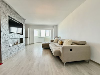 Apartament cu 2 camere de închiriat in Faleza Nord | Vedere la mare 