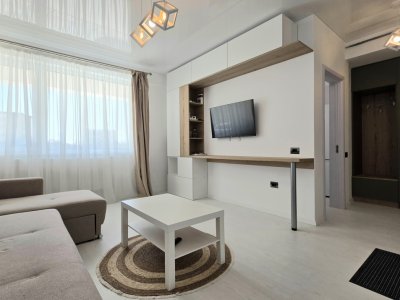 Studio in Mamaia Nord, pe partea cu marea - terasa si loc de parcare