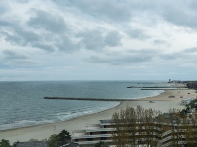 Olimp – 3 camere, 77 mp | etaj 6 | vedere frontală spectaculoasă la mare