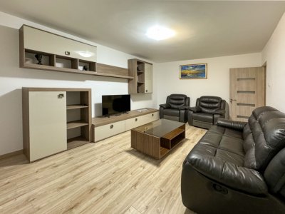 Apartament de inchiriat pe termen lung in zona Far - 2 camere termen lung
