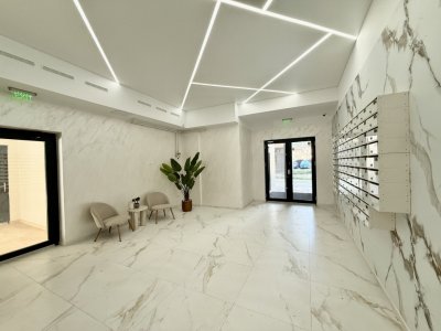 Apartament de vânzare Mamaia Nord , aproape de plaja 