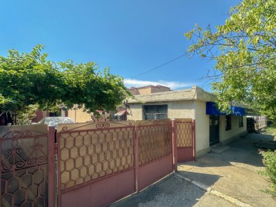 Casă 9 camere + Spațiu Comercial Stradal, Eforie Sud – Lângă Teatrul de Vară