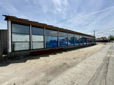 Spatiu comercial 435 mp stradal cu vitrina 36 m chiar pe DN39 Tuzla Costinesti