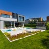 Vila de revista! Transforma aceasta casa in acasă pentru tine si familia ta! imaginea mica 33 Vila de revista! Transforma aceasta casa in acasă pentru tine si familia ta! thumb 33
