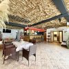 Casa bld Mamaia la  intrare Satul de Vacanta, langa Hotel Quartz thumb 2