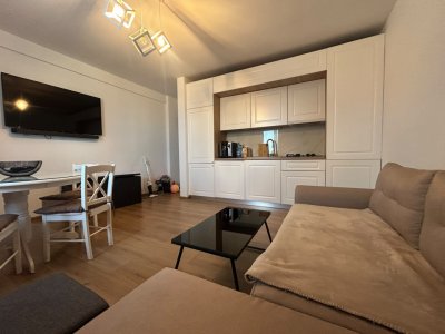 Apartament de închiriat cu 2 camere, curte și terasă in Mamaia Nord