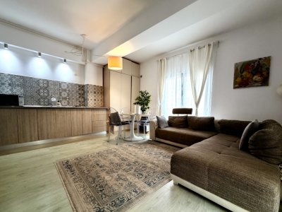 Apartament spațios cu 3 camere de vânzare in Mamaia Nord | 150m de plaja