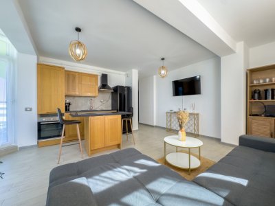 Apartament 2 camere Mamaia Nord - Alezzi Resort - Spa, Piscina, Sala