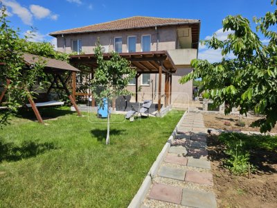 Vila P+1 , DUPLEX , teren 507 mp ,Lumina