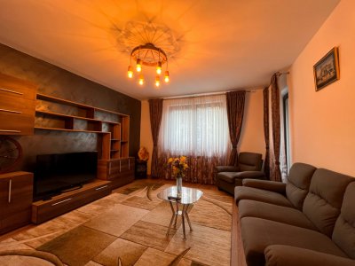 Apartament cu 3 camere în Astra 