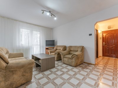 Apartament primitor si cu mult potential