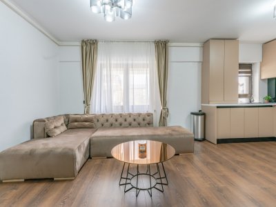 Apartament 2 camere, zona de case / vile, cartier Tractorul