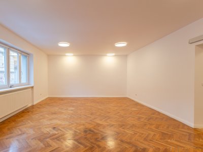 Spatiu comercial pretabil: clinica medicala, spatii de birou - locatie Centrala